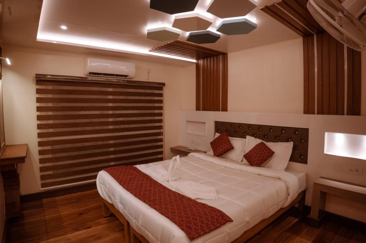 Venice Premium Houseboats Alleppey Alappuzha Экстерьер фото