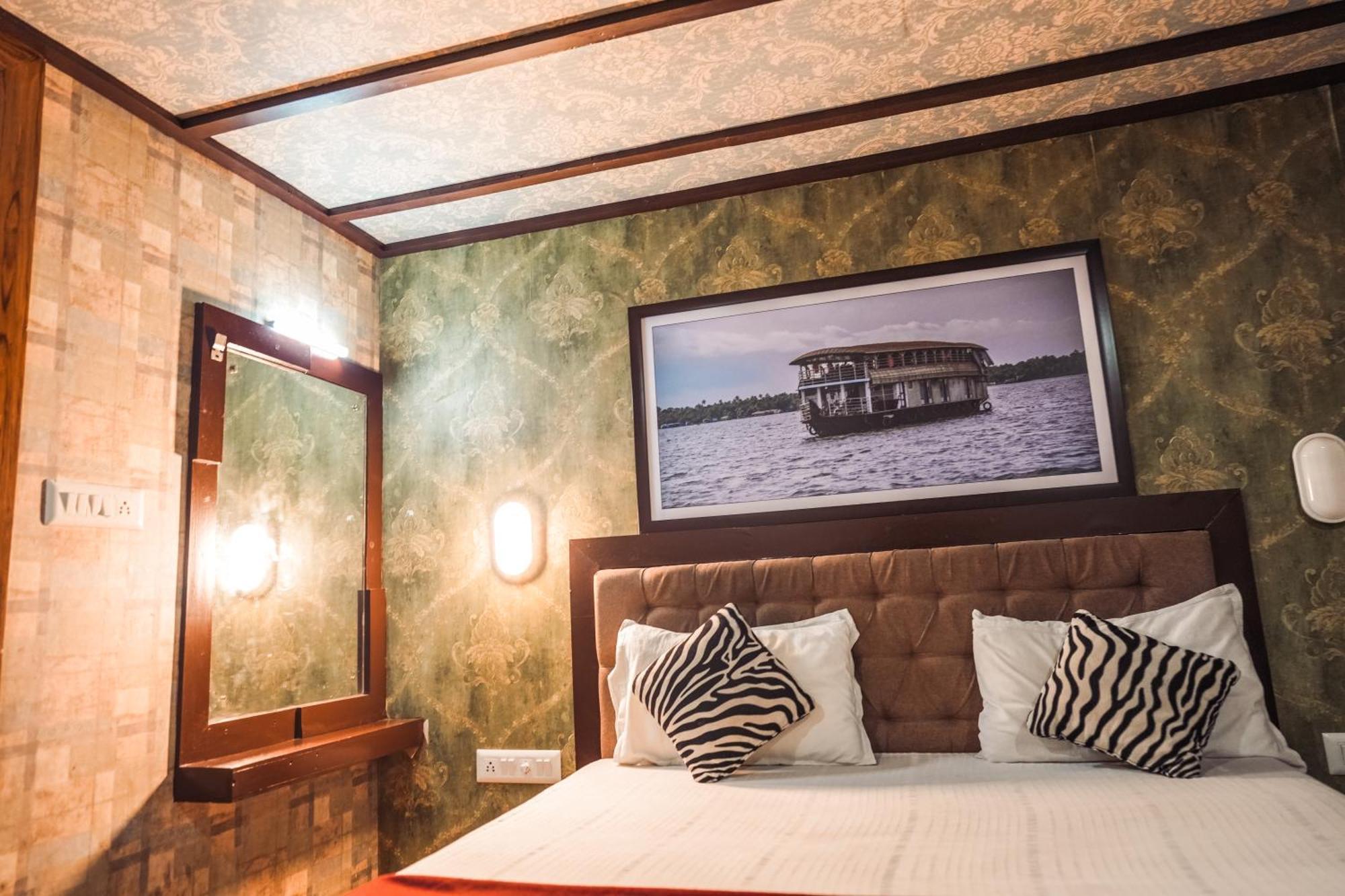 Venice Premium Houseboats Alleppey Alappuzha Экстерьер фото
