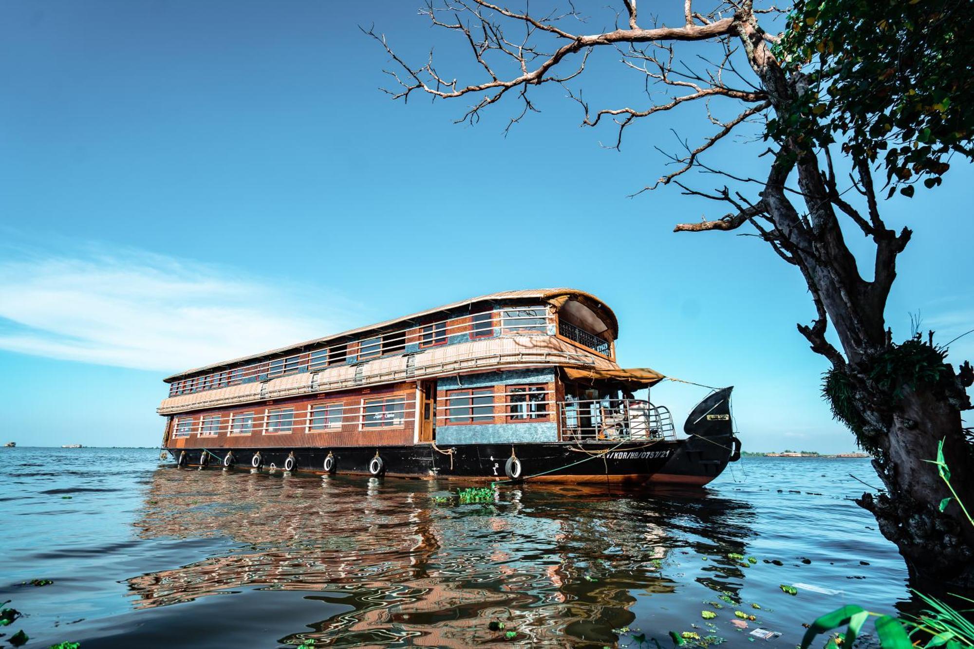 Venice Premium Houseboats Alleppey Alappuzha Экстерьер фото