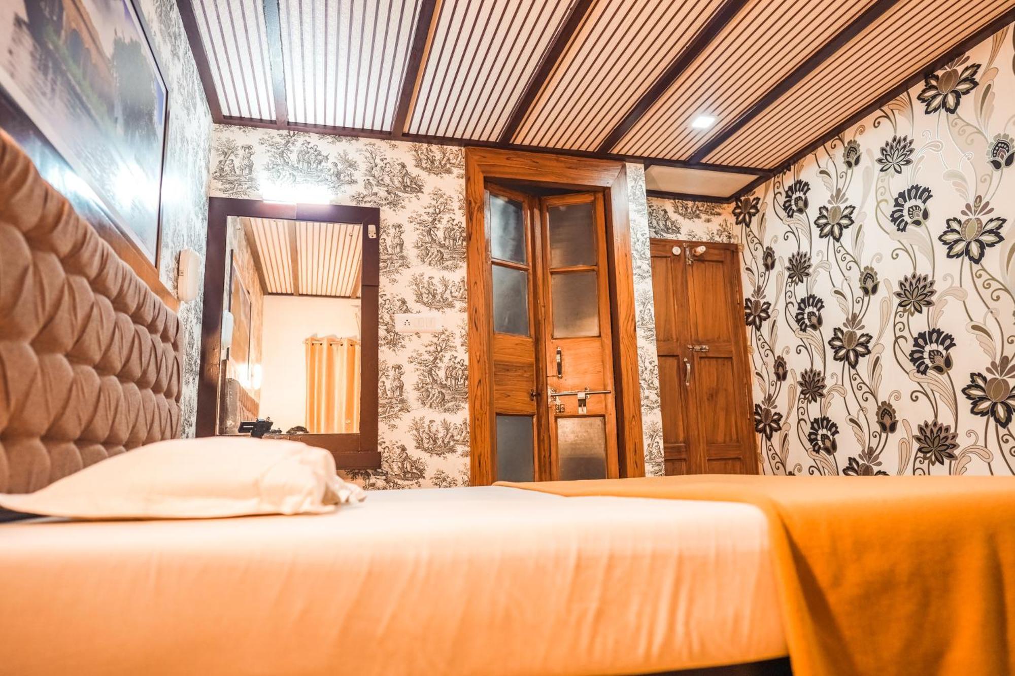 Venice Premium Houseboats Alleppey Alappuzha Экстерьер фото