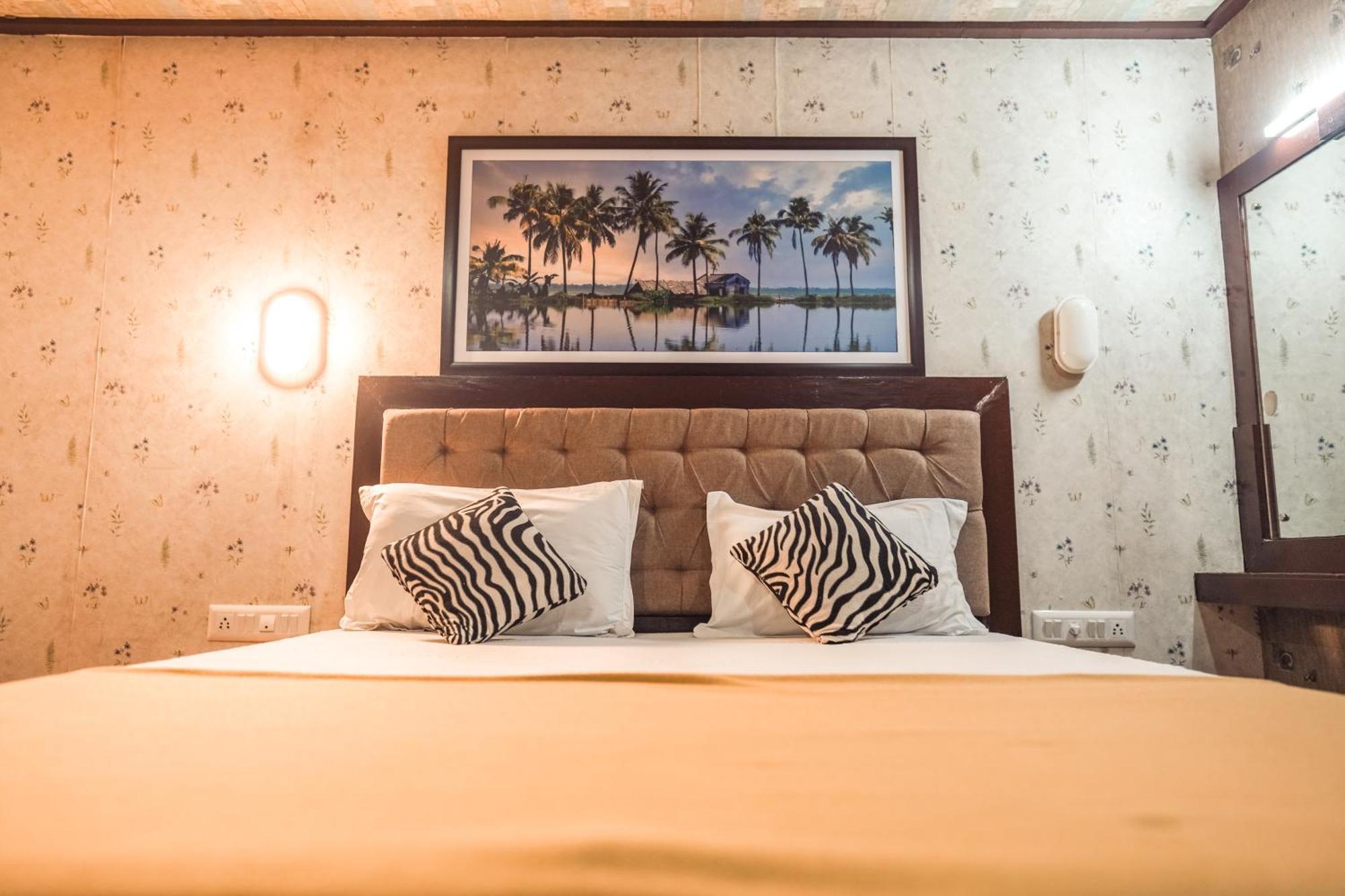 Venice Premium Houseboats Alleppey Alappuzha Экстерьер фото