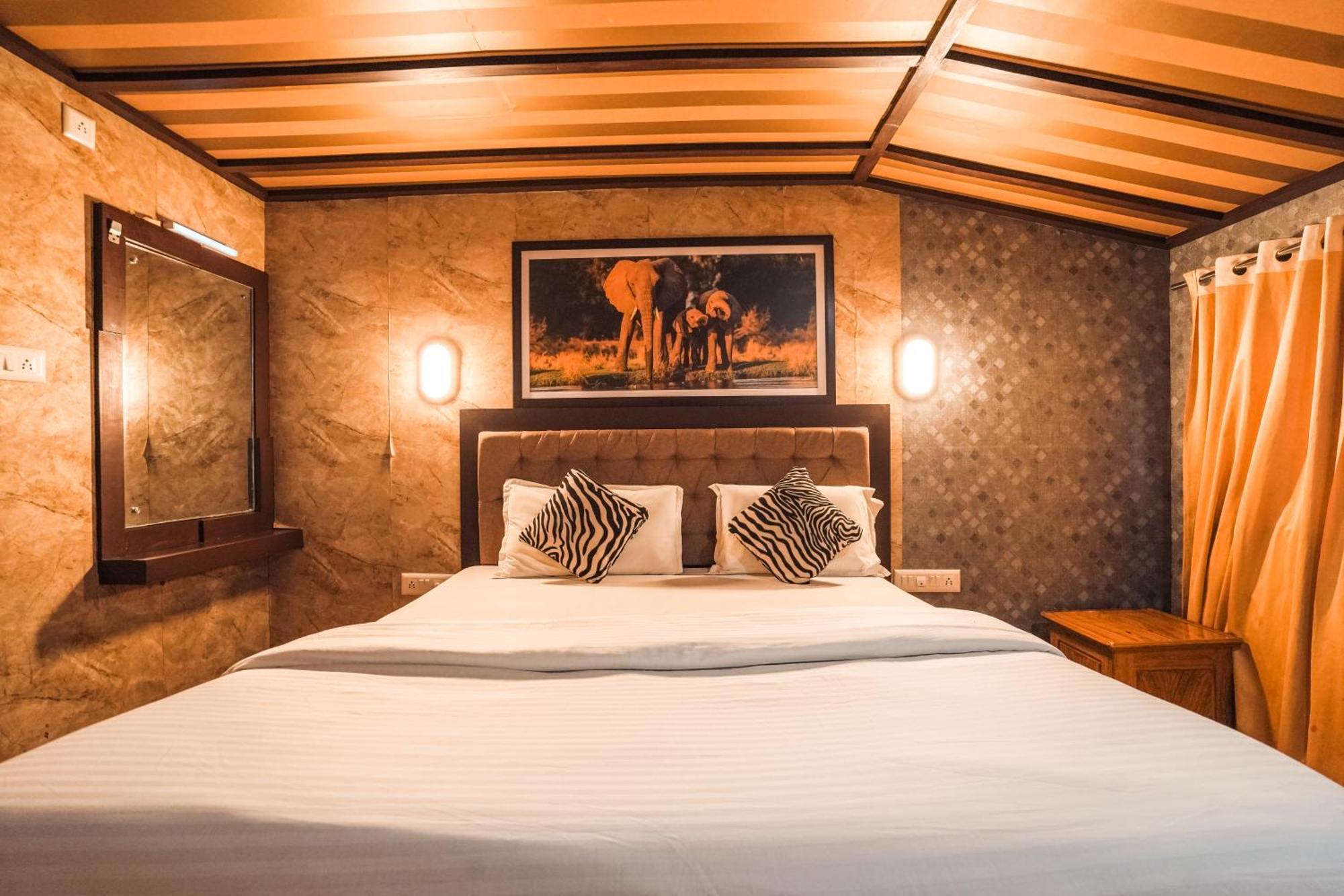 Venice Premium Houseboats Alleppey Alappuzha Экстерьер фото