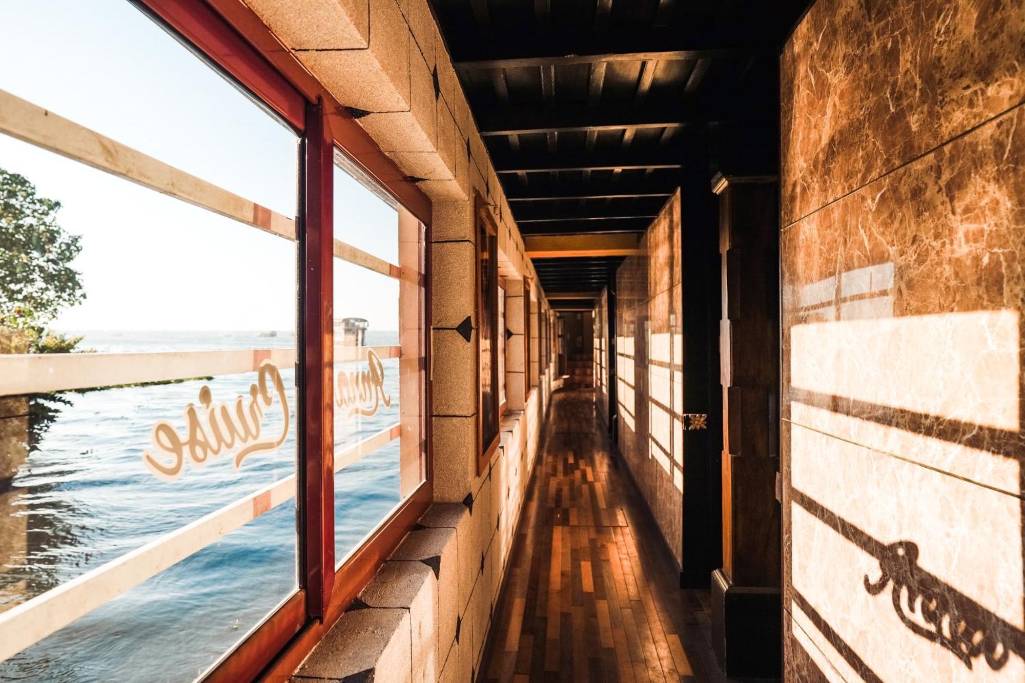 Venice Premium Houseboats Alleppey Alappuzha Экстерьер фото