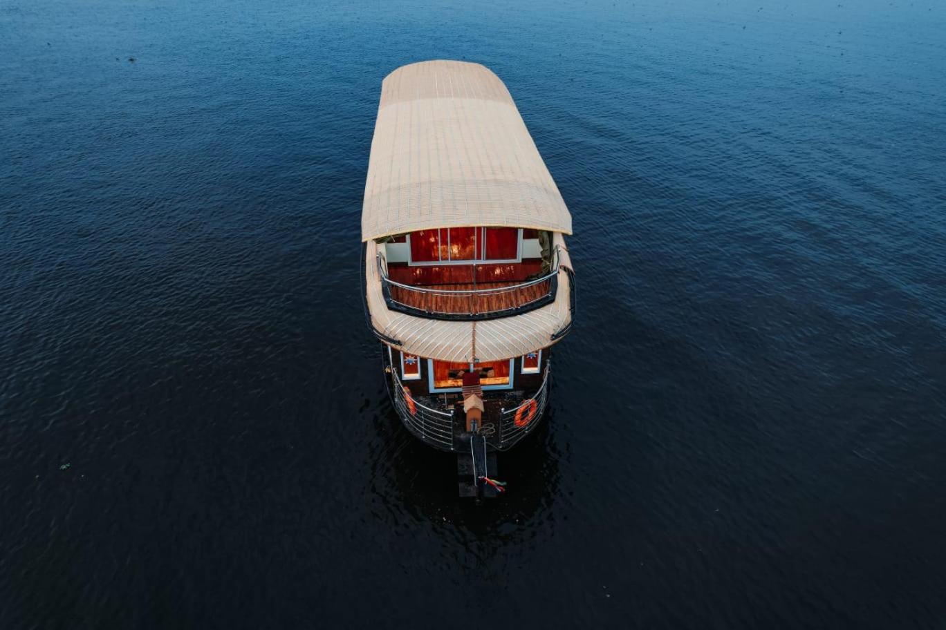 Venice Premium Houseboats Alleppey Alappuzha Экстерьер фото